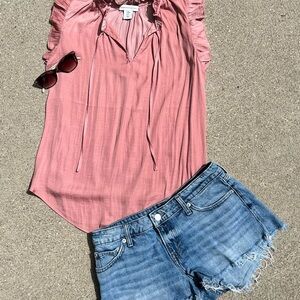 Sleeveless Women’s Blouse